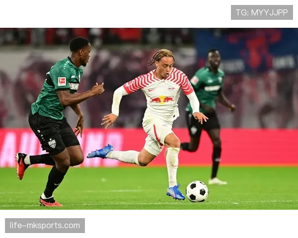 德甲多队阵容大洗牌，新援加盟成重塑未来关键