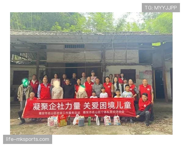 德布劳内投身慈善行动，持续为儿童传递温暖与希望