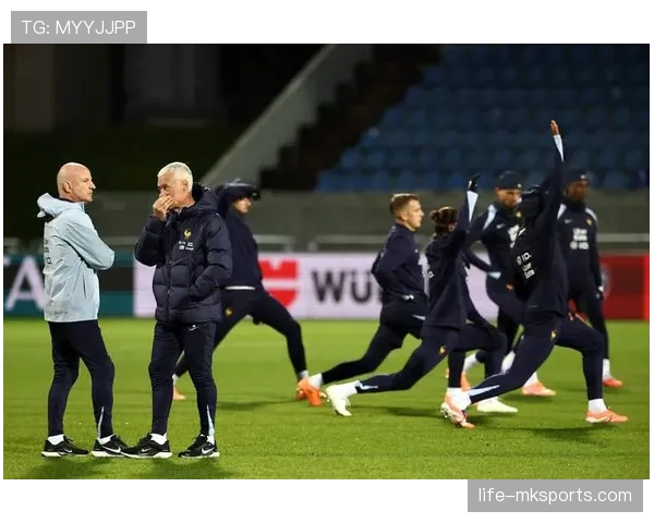 德尚率法国队迎战新挑战,未来赛事战略调整引关注 德尚率法国队迎战新挑战,未来赛事战略调整引关注