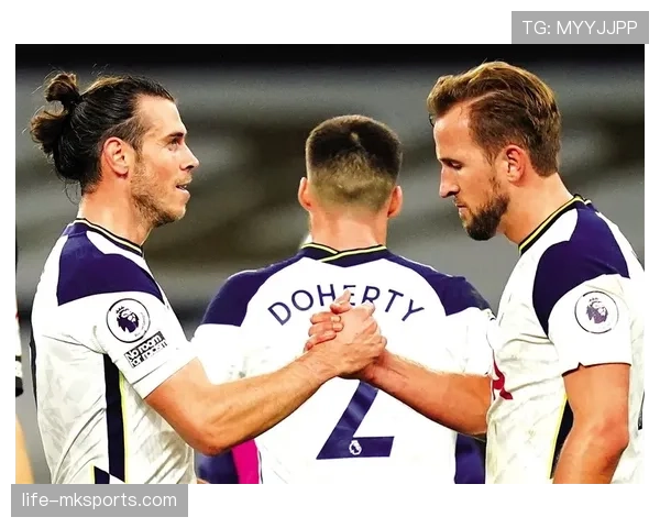 巴尔韦德与贝尔右路冲击力对比:体系差异与终结效率 巴尔韦德与贝尔右路冲击力对比:体系差异与终结效率