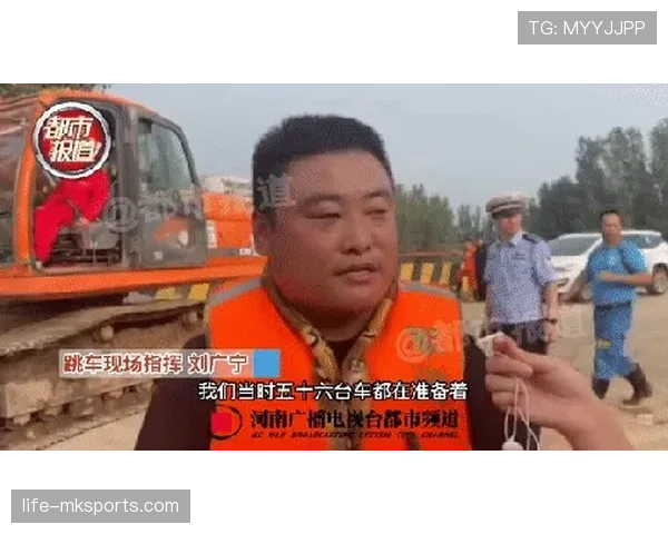 崔家溪上场像拼命三郎，回家直播拆箱五千块早餐碗，笑着笑着就哭了